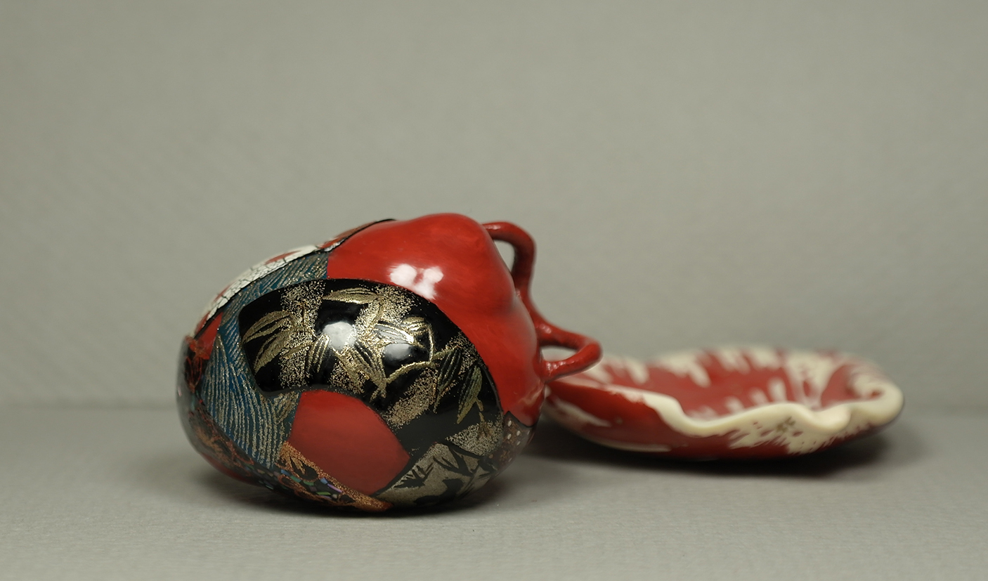 Red snail with fans 009